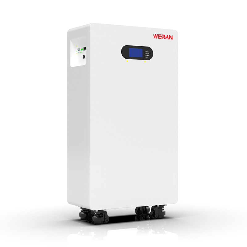 Batería LiFePO4 WERAN WRL-48200UW de 51,2 V y 200 Ah (10,24 kWh) – IP65 con ruedas / montaje en pared, almacenamiento solar apilable de 48 V